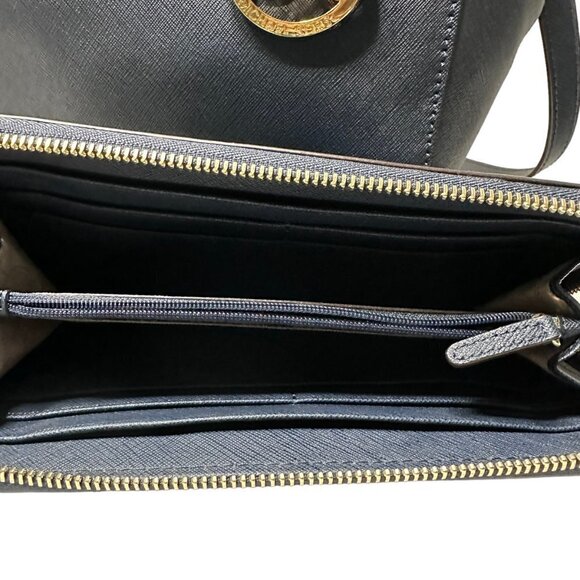 Michael Kors Sutton Saffiano Medium Bag in Navy Leather with Matching Wallet - Picture 5 of 14